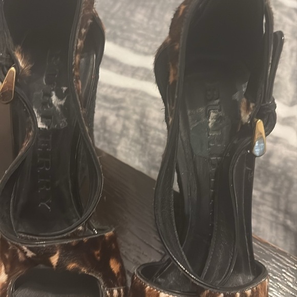 Burberry Wedges Size 36.5 - Picture 2 of 13
